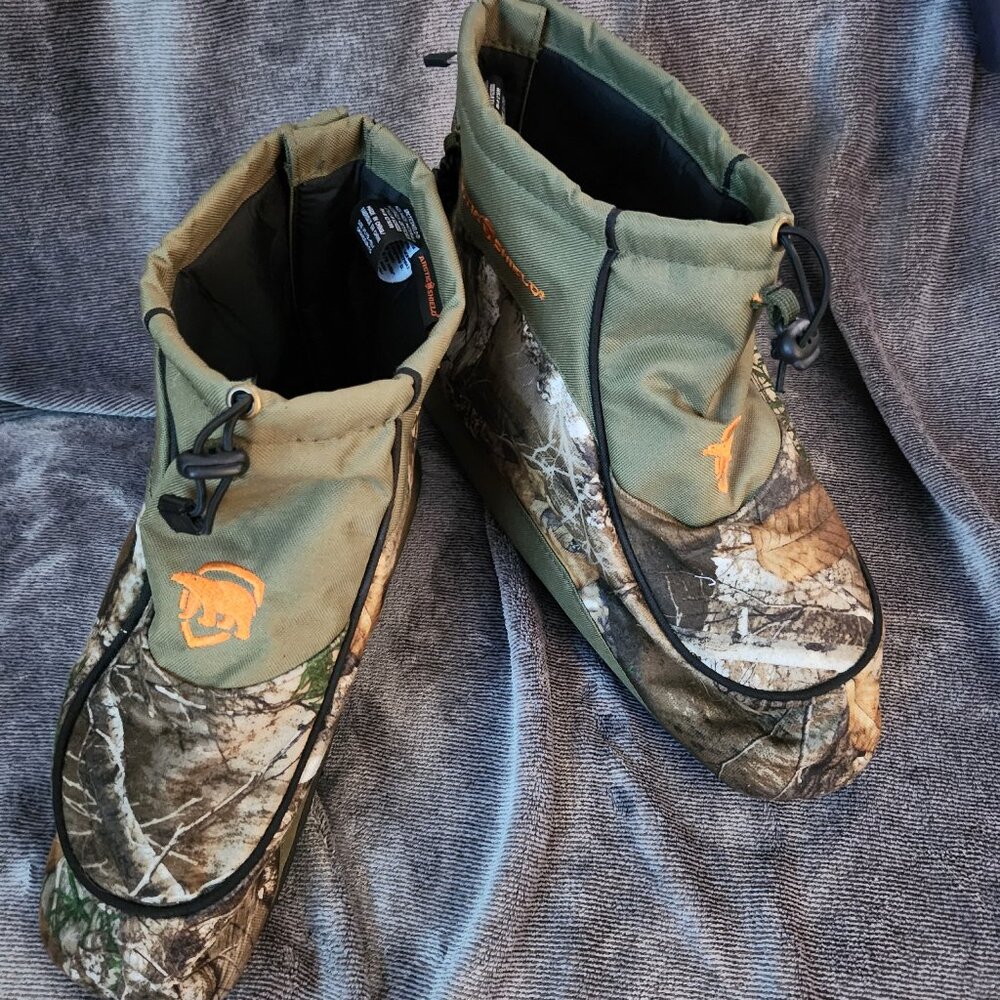 Men's size 12 Arctic Shield-over the boot insulators